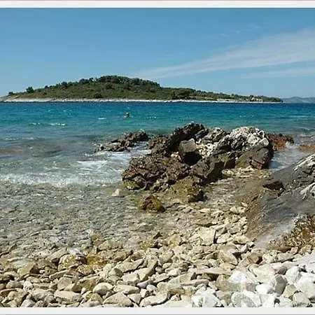Mediteran, Kleine Mit Balkon Trogir